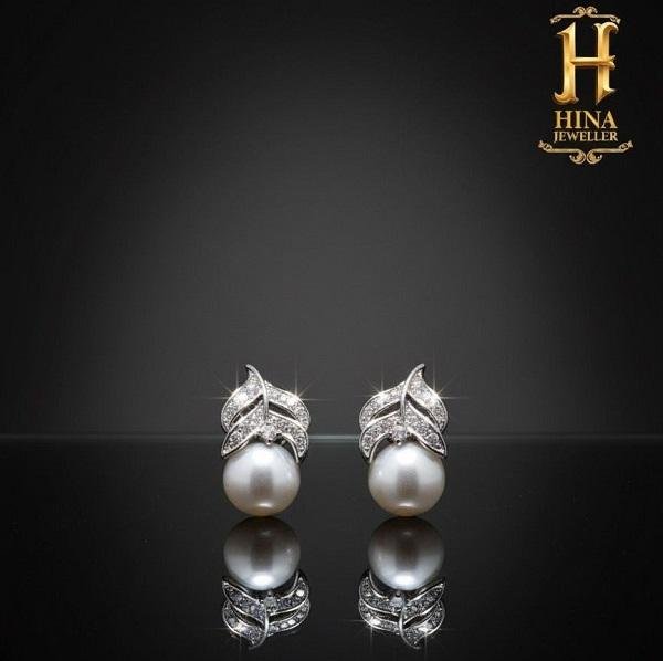 One Carat Ear Stud OKST0004